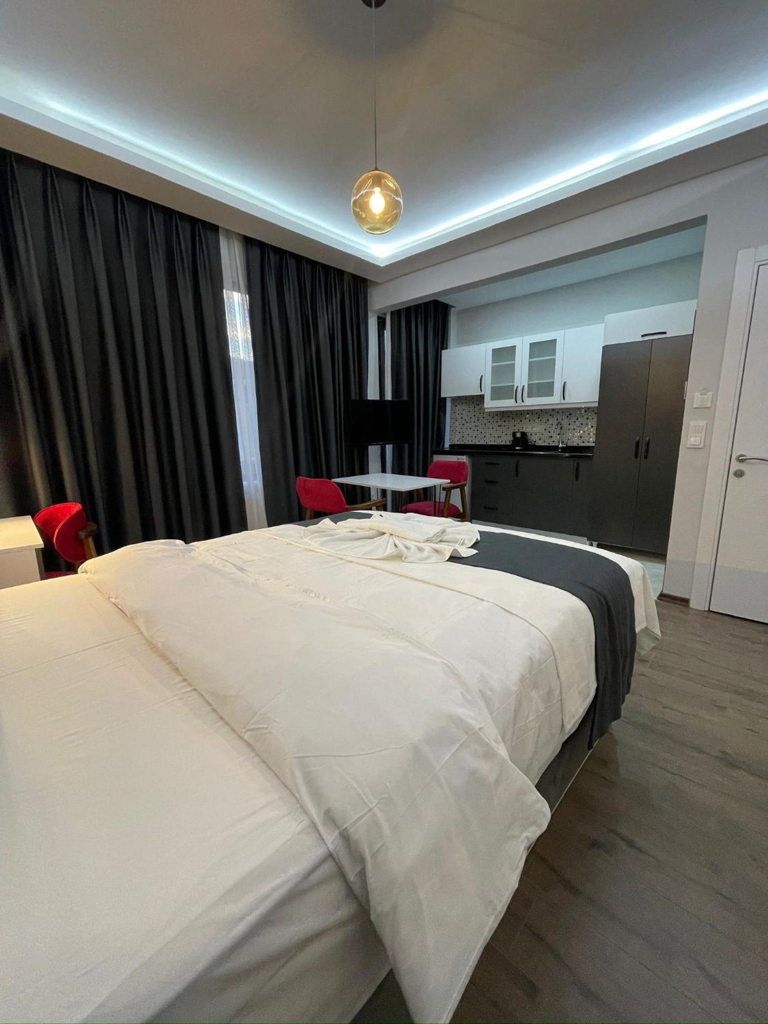 Fabesco Suite Istanbul Bagian luar foto