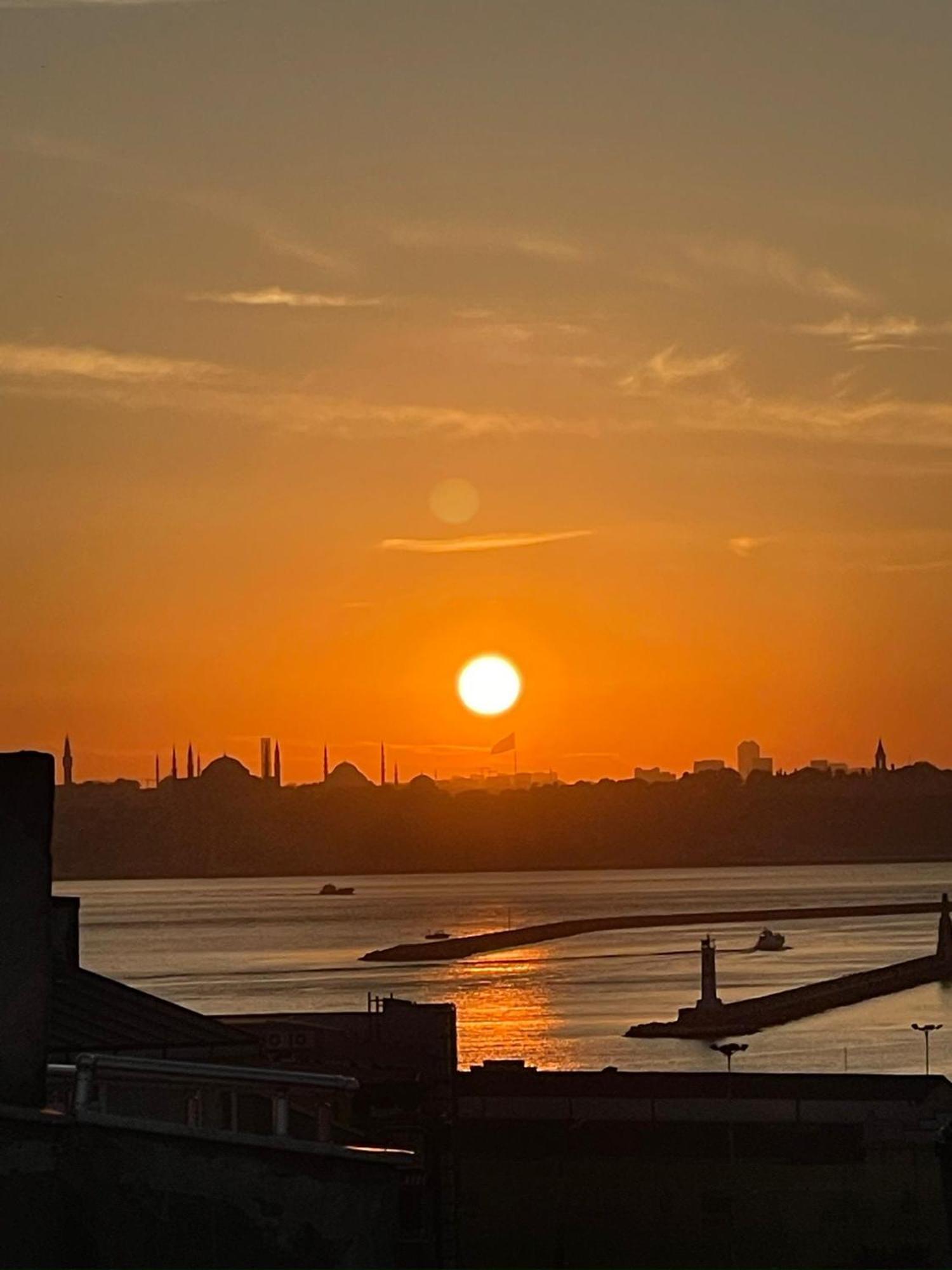 Fabesco Suite Istanbul Bagian luar foto
