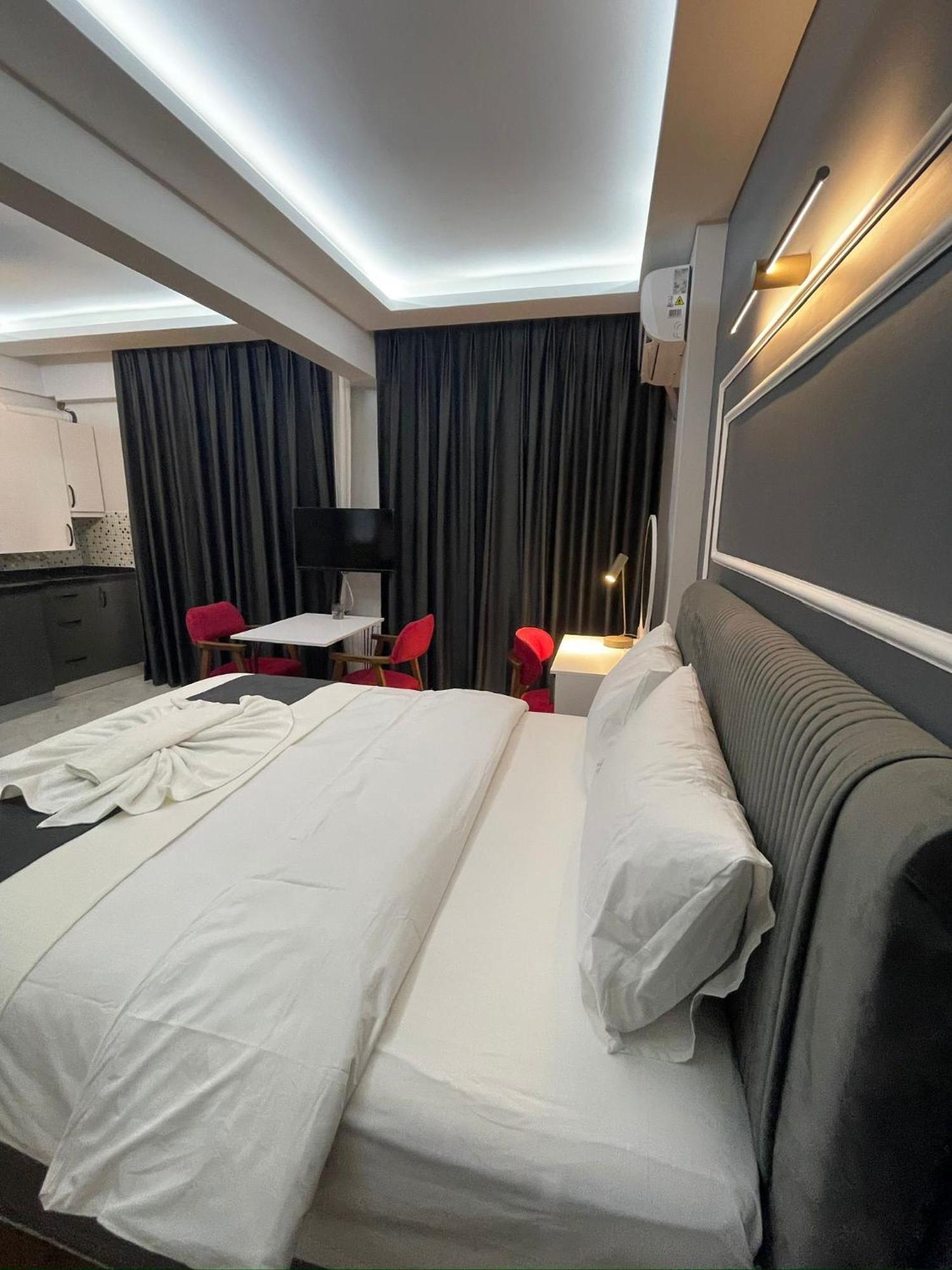 Fabesco Suite Istanbul Bagian luar foto